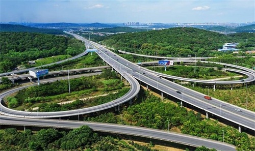 郧阳钢筋套筒应用于高速公路